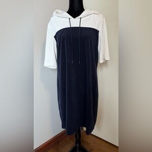 DKNY Midnight Blue and Off White Swim Robe with Hoodie